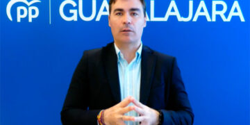 García: “En el cementerio de Guadalajara se puede enterrar por las tardes y ahora hay sepulturas disponibles”
