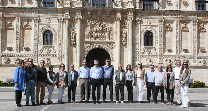 El Consejo Rector de Eurocaja Rural se reúne en León para reforzar su implicación con el territorio
