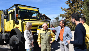 El Gobierno regional incorpora tres nuevos vehículos para la extinción de incendios forestales en la provincia de Cuenca