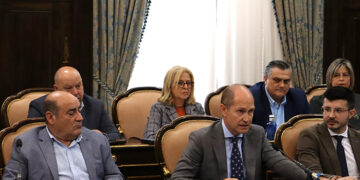 El PP de la Diputación de Guadalajara saca adelante una moción de apoyo a las centrales nucleares, pese a la abstención del PSOE