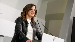 El incremento de las ayudas de libros de texto se ampliará a todos los cursos de Enseñanza Obligatoria para becar a cerca de 80.000 estudiantes