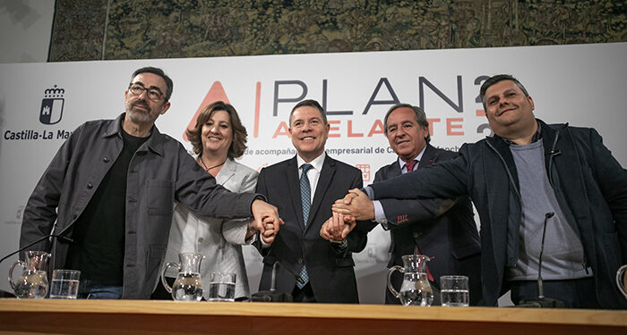 El nuevo Plan Adelante 2024-2027 destina dos de cada tres euros a apoyar la inversión y la financiación de las pymes y autónomos de la región 1 El nuevo Plan Adelante 2024-2027 destina dos de cada tres euros a apoyar la inversión y la financiación de las pymes y autónomos de la región