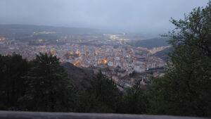 Miércoles Santo de Viento y lluvia a las 20:30 horas en el Cerro del Socorro de Cuenca 1 IMG 20240327 193659