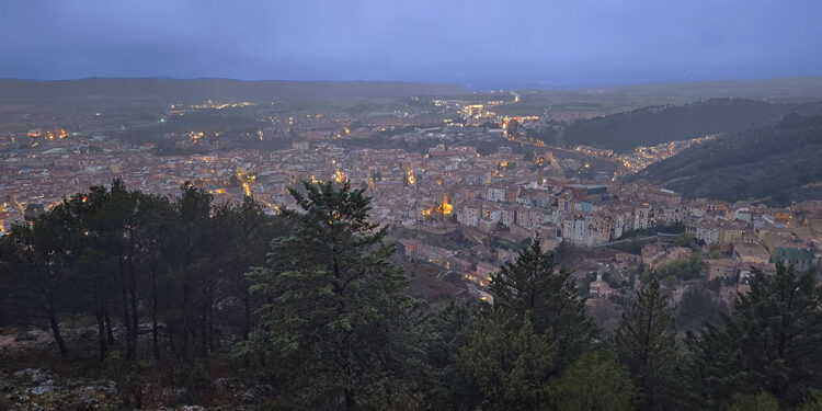 Miércoles Santo de Viento y lluvia a las 20:30 horas en el Cerro del Socorro de Cuenca