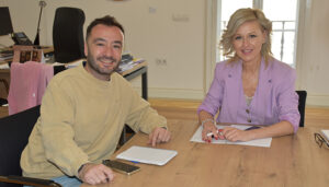 La Junta colaborará con la asociación cultural Radio Kolor en la celebración del trigésimo aniversario de la Fiesta de la Primavera