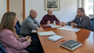 La Junta estudia la implantación en Cuenca de estudios relacionados con la pintura de vehículos y mantenimiento de estructuras de carrocerías de vehículos