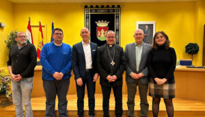 La Junta reivindica sus políticas contra la despoblación situando en el centro la garantía de los servicios públicos