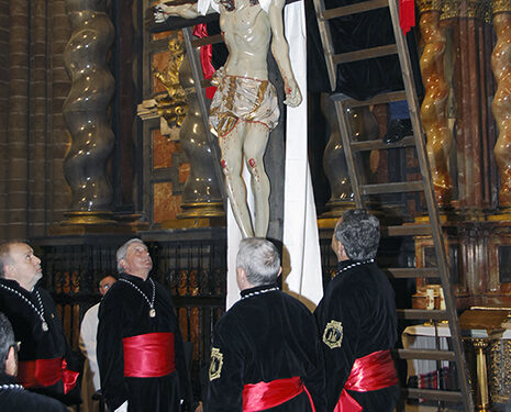La lluvia impidió la salida de las procesiones del Viernes Santo en Sigüenza