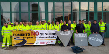 Nueva concentración contra el deterioro del taller de Fomento en Cuenca