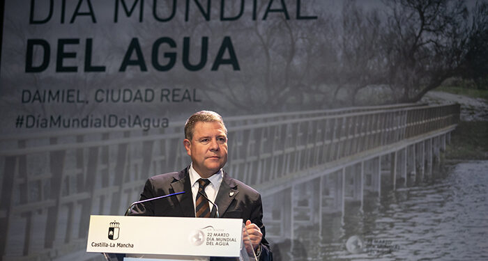 Page resalta su “compromiso absolutamente firme” con las Tablas de Daimiel que son “nuestra esperanza y nuestra preocupación” 1 Page resalta su “compromiso absolutamente firme” con las Tablas de Daimiel que son “nuestra esperanza y nuestra preocupación”