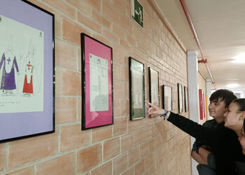 Un total de 18 dibujos nazarenos de Zóbel se muestran en el instituto homónimo en una exposición organizada entre la Junta de Cofradías y el propio centro Un total de 18 dibujos nazarenos de Zóbel se muestran en el instituto homónimo en una exposición organizada entre la Junta de Cofradías y el propio centro