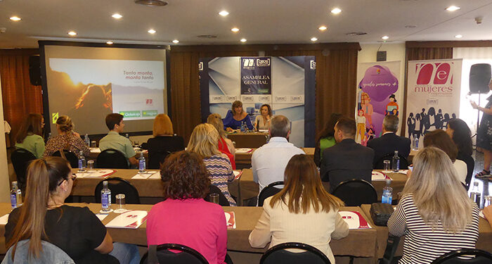 AMEP quiere destacar el papel vital de la mujer empresaria en el Día de la Mujer 1 AMEP quiere destacar el papel vital de la mujer empresaria en el Día de la Mujer