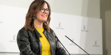 El banco de libros de texto de Castilla-La Mancha supondrá un ahorro cercano a los 200 euros a cada escolar durante el próximo curso