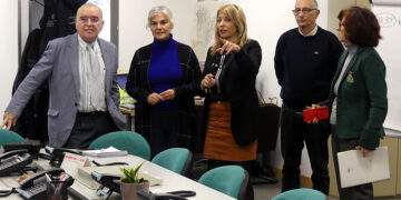 El consejero del CSN Francisco Castejón comprueba el buen estado de las instalaciones del Centro de Coordinación Operativo de Guadalajara