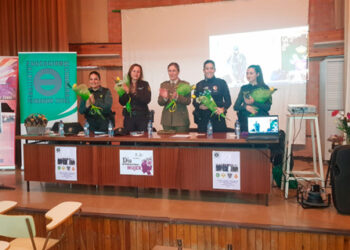 El IES Fernando Zóbel celebra el Día Internacional de la Mujer con una charla-coloquio