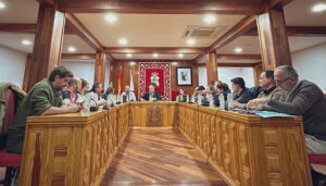 El PSOE de Tarancón registra una moción en defensa del servicio público de Correos y se alegra de que el PP copie la iniciativa.