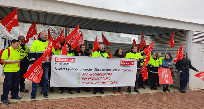 El sector de Atención a la Discapacidad inicia movilizaciones en CLM para mejorar sus condiciones laborales y dignificar sus salarios 1 El sector de Atención a la Discapacidad inicia movilizaciones en CLM para mejorar sus condiciones laborales y dignificar sus salarios, que en algunos casos siguen por debajo del SMI