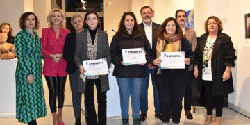 Elena Martínez, de Quintanar del Rey, gana la V edición del certamen ‘Despiertas’ en la obra ‘Puta gorda’
