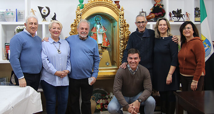 Guarinos acompaña la tradicional matanza del Hogar Extremeño