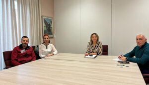 Guarinos recibe a los representantes del Sindicato Unificado de Policía