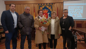 Huete homenajea a Dª Lourdes Parrilla en el Día de la Mujer