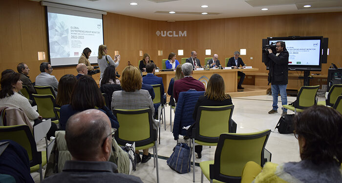 La actividad emprendedora en la región se incrementa, equiparándose a la media nacional, según el informe GEM 1 La actividad emprendedora en la región se incrementa, equiparándose a la media nacional, según el informe GEM