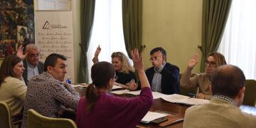 La Diputación de Guadalajara destina 100.000 euros a ayudas para apicultores de la provincia en 2024
