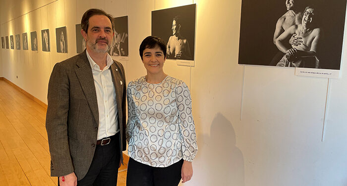 La UCLM acogerá en todos sus campus una muestra fotográfica para sensibilizar sobre el cáncer de mama 1 La UCLM acogerá en todos sus campus una muestra fotográfica para sensibilizar sobre el cáncer de mama