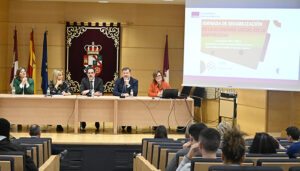 La UCLM celebra en Cuenca una jornada para sensibilizar al estudiantado de la importancia de la economía social como opción laboral