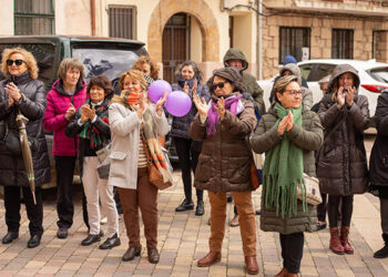 Las mujeres de Trillo celebran el 8M poniendo el acento sobre la importancia de la educación y la cultura para conseguir una sociedad igualitaria