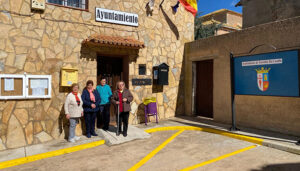 Los vecinos de Torrubia del Castillo llevan más de un mes y medio sin recibir cartas, “los paquetes tampoco nos llegan a tiempo”, se quejan