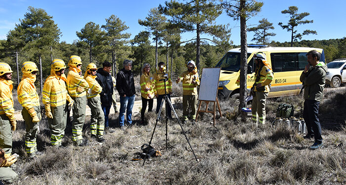 Marian López asegura que los Servicios de Extinción de Incendios de Cuenca “son una referencia” para los estudiantes de Gestión Forestal
