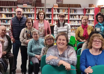 Miguel Romero protagoniza el primer Encuentro de Autor del año en la Biblioteca Municipal de Iniesta