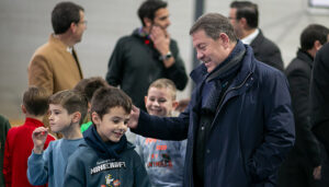 Page celebra que “los niños, los más vulnerables” sean la prioridad en “nuestra sociedad”