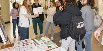 Profesionales de Atención Primaria de Guadalajara acercan al alumnado universitario información sobre salud sexual dentro del programa ’Salud en 12 meses’
