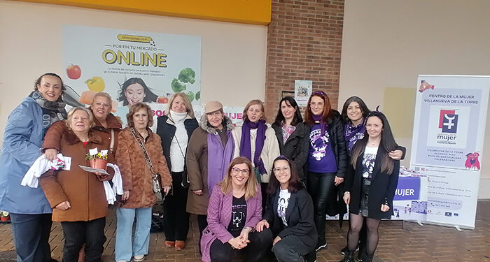 Villanueva de la Torre conmemora el Día Internacional de las Mujeres con un taller de sexualidad y una obra de teatro