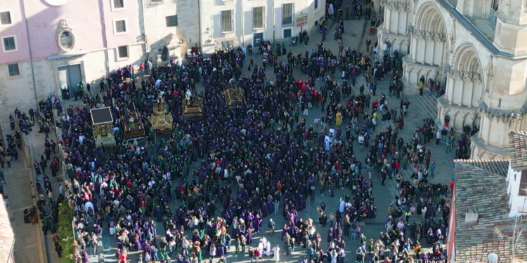 Camino del Calvario entre turbos 1 vlcsnap 00030