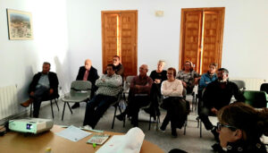 AMEP reúne a una decena de personas en torno a la jornada de emprendimiento en Castejón