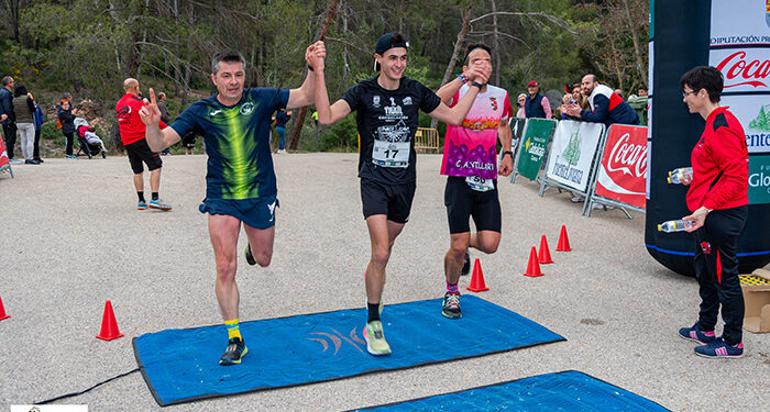 Antonio Cerezo y María Jesús Algarra se imponen en el I Trail Santuario de Consolación de Iniesta