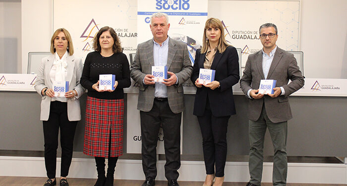CEOE-Cepyme Guadalajara y Diputación provincial presentan la 17 edición de la guía de empresas de Socio a Socio 2024 1 CEOE-Cepyme Guadalajara y Diputación provincial presentan la 17 edición de la guía de empresas de Socio a Socio 2024