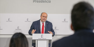 Castilla-La Mancha avanza en una Ley de Integridad que refuerza los controles sobre los altos cargos de la Administración regional