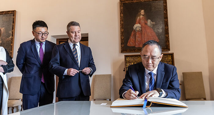 Castilla-La Mancha y Shanxi acuerdan reforzar sus relaciones en ámbitos como el intercambio comercial, la inversión, la energía limpia y el turismo