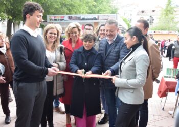 Sonsoles Ónega abre Cuenca Lee 2024 rendida a los grandes nombres conquenses y reivindicando “la felicidad de la lectura”