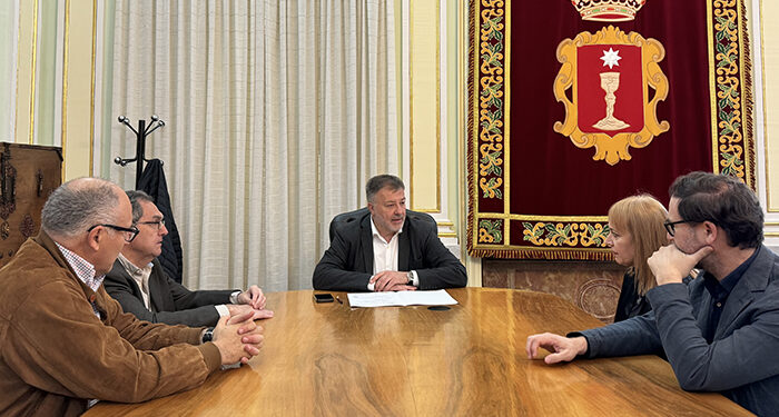 Dolz se reúne con los gerentes de los Consorcios de las Ciudades de Cuenca, Toledo y Santiago de Compostela 1 Dolz se reúne con los gerentes de los Consorcios de las Ciudades de Cuenca, Toledo y Santiago de Compostela