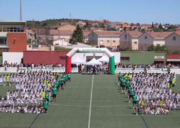 El Ayuntamiento de Cabanillas premia los mejores valores del deporte en el “Día de las Escuelas” del Sporting