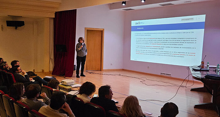 El CSN informa sobre la inspección y la seguridad de la central nuclear Trillo a la ciudadanía de la zona