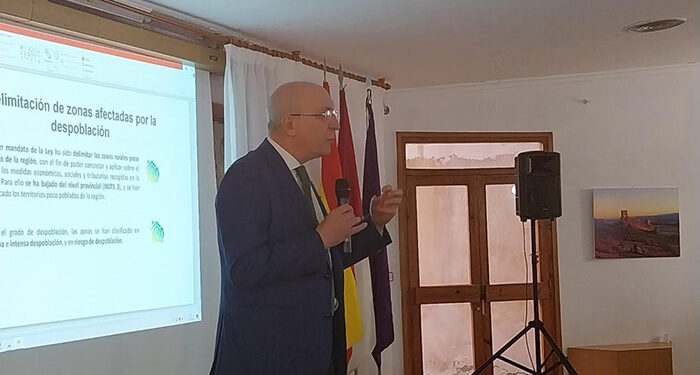 El Gobierno regional apuesta por los incentivos fiscales y económicos para estimular la creación de empresas en zonas despobladas