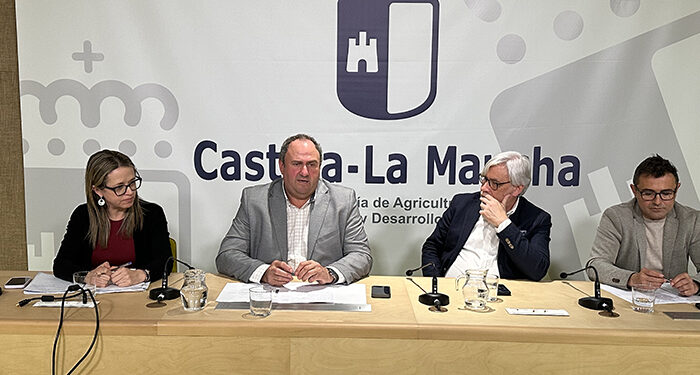 El Gobierno regional “peleará” para conseguir los mejores resultados para los agricultores que han solicitado entrar en la agricultura ecológica