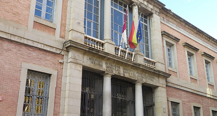 El Gobierno regional reconoce a 92 integrantes de las Fuerzas y Cuerpos de Seguridad por su trayectoria, una actuación meritoria o la permanencia en el servicio