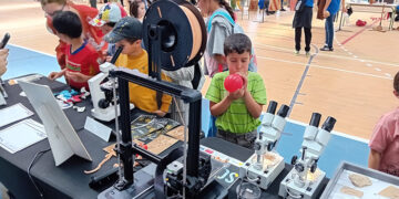 El Museo de Paleontología y el Museo de las Ciencias se promocionan en la Feria de la Ciencia y la Salud ‘Zienziaburum’ de Consuegra